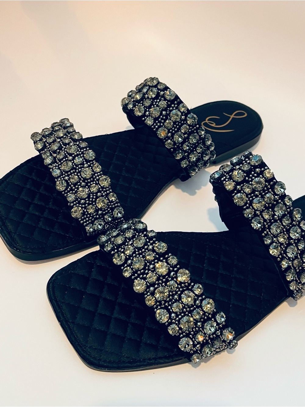 NWT Sam Edelman Ezel Black Quilted Crystal and Suede Slide Sandals - Picture 3 of 8